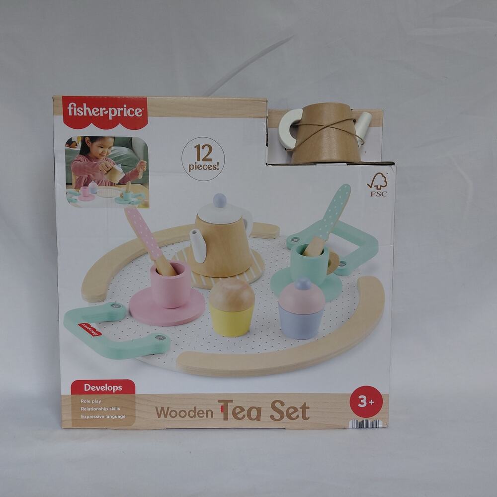 Fisher-Price Wooden Picnic Tea Set Blanket Wood Cups & Saucers 18 Pieces NIB
